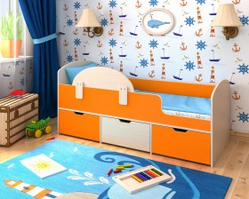 Кровать Малыш-мини с бортиком Дуб молочный/Оранжевый в Колпашево - kolpashevo.katalogmebeli.com | фото